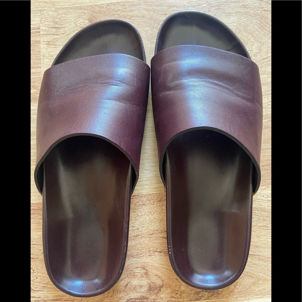 EVERLANE slide sandals size 8